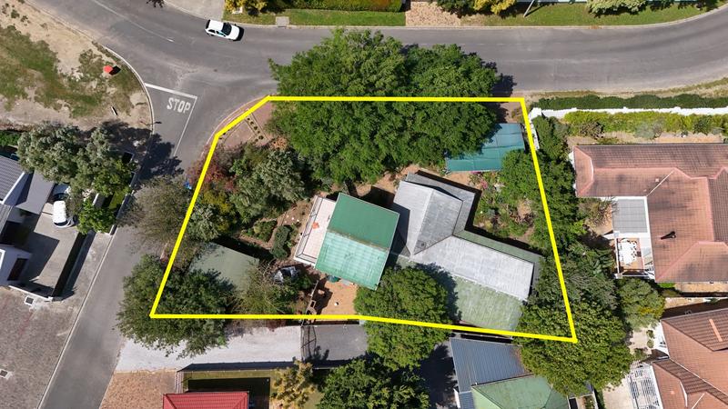 4 Bedroom Property for Sale in Somerset West Western Cape